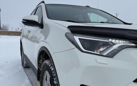 Toyota RAV4, 2016 год, 2 375 000 рублей, 3 фотография