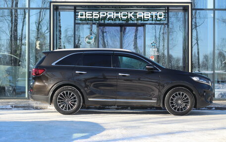 KIA Sorento III Prime рестайлинг, 2019 год, 2 500 000 рублей, 4 фотография