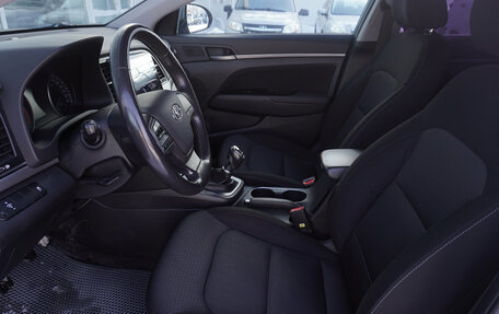 Hyundai Elantra VI рестайлинг, 2017 год, 1 399 000 рублей, 9 фотография