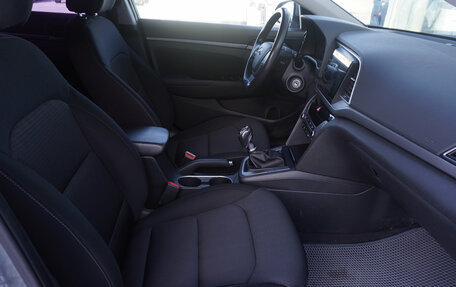 Hyundai Elantra VI рестайлинг, 2017 год, 1 399 000 рублей, 13 фотография