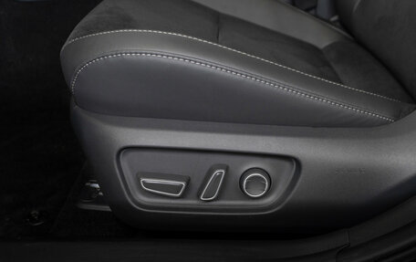 Toyota Camry, 2025 год, 4 300 000 рублей, 23 фотография