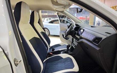 Volkswagen T-Cross I, 2022 год, 1 290 000 рублей, 8 фотография