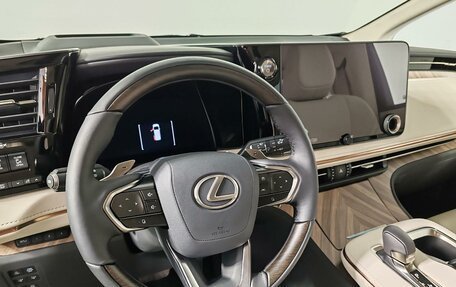 Lexus LM, 2025 год, 19 990 000 рублей, 13 фотография
