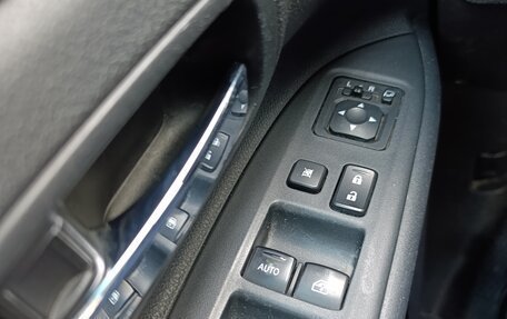 Mitsubishi Outlander III рестайлинг 3, 2017 год, 2 500 000 рублей, 8 фотография