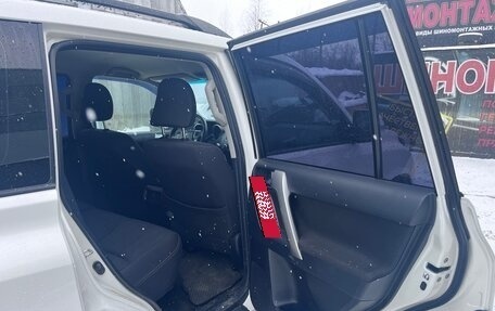 Toyota Land Cruiser Prado 150 рестайлинг 2, 2014 год, 3 144 000 рублей, 13 фотография