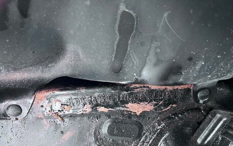 Toyota Land Cruiser Prado 150 рестайлинг 2, 2014 год, 3 144 000 рублей, 31 фотография