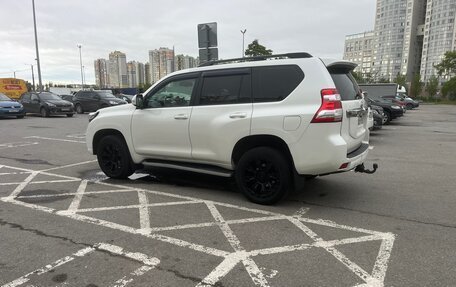 Toyota Land Cruiser Prado 150 рестайлинг 2, 2014 год, 3 144 000 рублей, 40 фотография