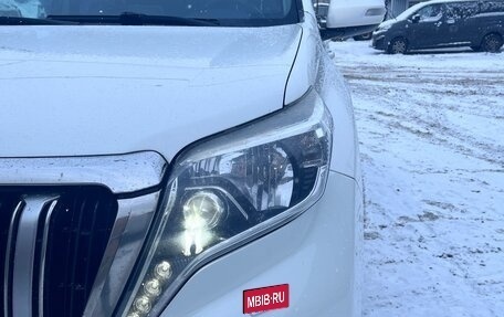 Toyota Land Cruiser Prado 150 рестайлинг 2, 2014 год, 3 144 000 рублей, 36 фотография