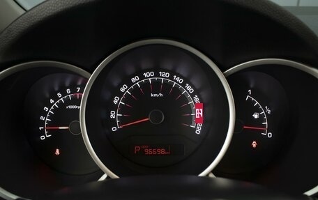 KIA Venga I, 2016 год, 1 050 000 рублей, 14 фотография