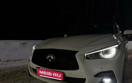 Infiniti Q50 I рестайлинг, 2017 год, 2 200 000 рублей, 7 фотография