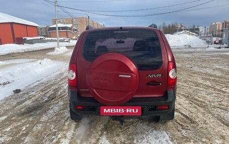 Chevrolet Niva I рестайлинг, 2013 год, 700 000 рублей, 3 фотография