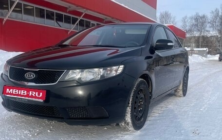 KIA Cerato III, 2010 год, 650 000 рублей, 2 фотография