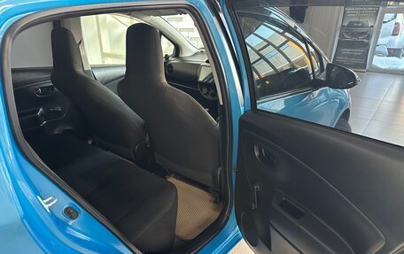 Toyota Vitz, 2018 год, 1 054 000 рублей, 29 фотография