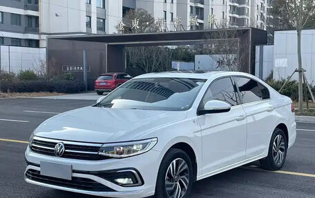 Volkswagen Bora, 2025 год, 1 521 812 рублей, 1 фотография