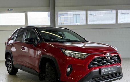 Toyota RAV4, 2021 год, 3 400 000 рублей, 5 фотография