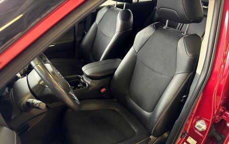 Toyota RAV4, 2021 год, 3 400 000 рублей, 15 фотография