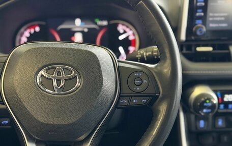 Toyota RAV4, 2021 год, 3 400 000 рублей, 20 фотография