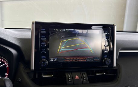 Toyota RAV4, 2021 год, 3 400 000 рублей, 29 фотография