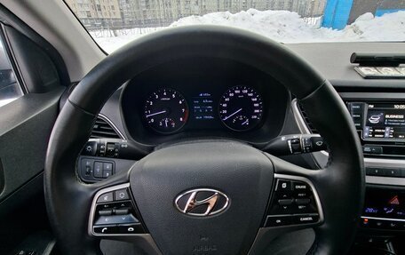 Hyundai Solaris II рестайлинг, 2018 год, 950 000 рублей, 11 фотография