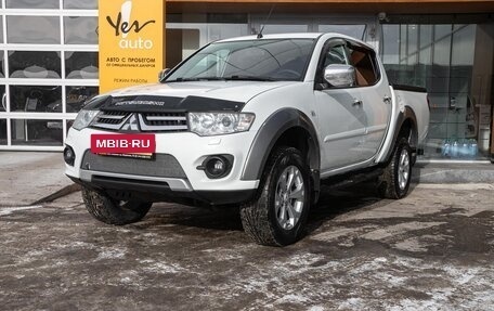 Mitsubishi L200 IV рестайлинг, 2014 год, 1 998 000 рублей, 2 фотография