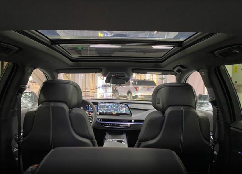 Cadillac XT5 I рестайлинг, 2025 год, 6 200 000 рублей, 14 фотография