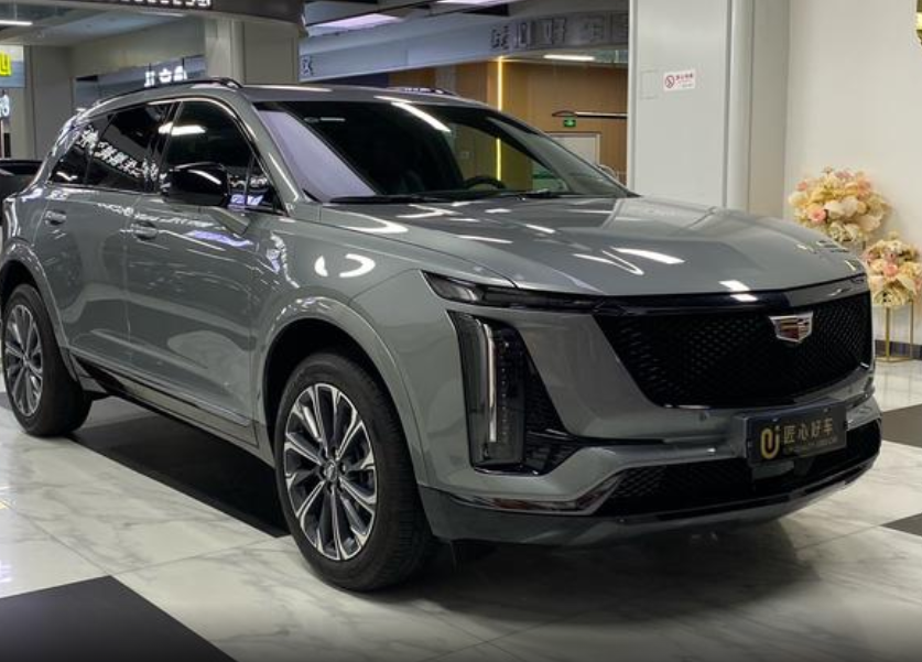 Cadillac XT5 I рестайлинг, 2025 год, 6 200 000 рублей, 3 фотография