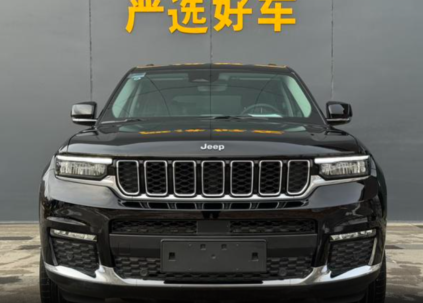Jeep Grand Cherokee WK2 рестайлинг, 2024 год, 6 580 000 рублей, 2 фотография