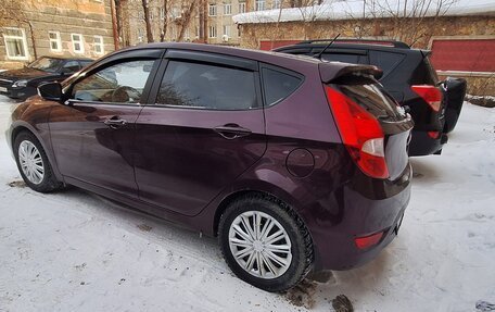 Hyundai Solaris II рестайлинг, 2011 год, 650 000 рублей, 6 фотография
