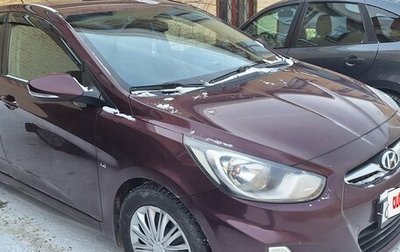 Hyundai Solaris II рестайлинг, 2011 год, 650 000 рублей, 1 фотография