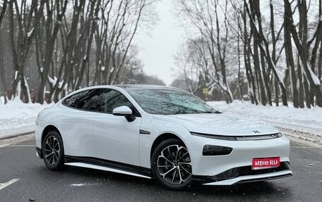 Xpeng P7, 2021 год, 3 700 000 рублей, 1 фотография