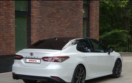 Toyota Camry, 2021 год, 4 500 000 рублей, 2 фотография