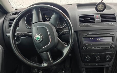 Skoda Yeti I рестайлинг, 2010 год, 780 000 рублей, 7 фотография