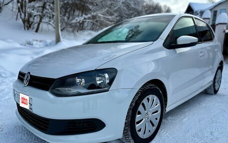 Volkswagen Polo VI (EU Market), 2012 год, 515 000 рублей, 3 фотография