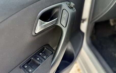 Volkswagen Polo VI (EU Market), 2012 год, 515 000 рублей, 19 фотография