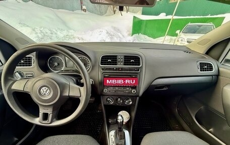 Volkswagen Polo VI (EU Market), 2012 год, 515 000 рублей, 17 фотография