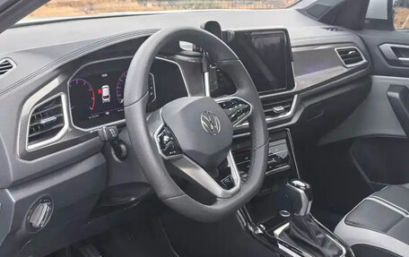 Volkswagen T-Roc I, 2024 год, 2 032 812 рублей, 7 фотография