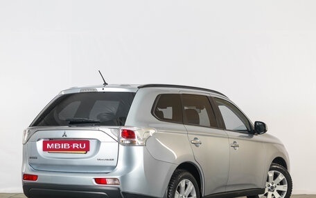 Mitsubishi Outlander III рестайлинг 3, 2012 год, 1 519 000 рублей, 5 фотография