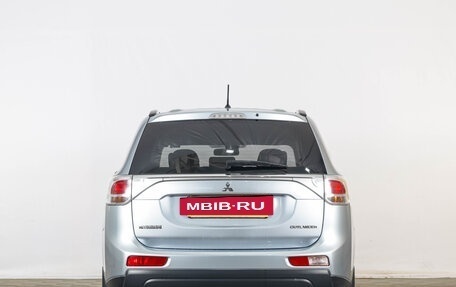 Mitsubishi Outlander III рестайлинг 3, 2012 год, 1 519 000 рублей, 6 фотография