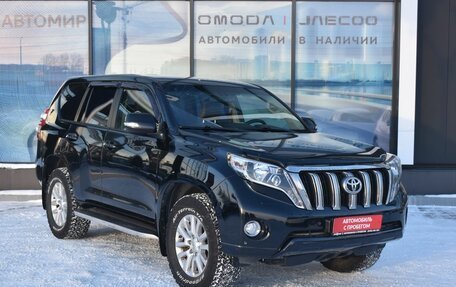 Toyota Land Cruiser Prado 150 рестайлинг 2, 2015 год, 3 565 000 рублей, 3 фотография