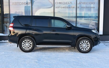Toyota Land Cruiser Prado 150 рестайлинг 2, 2015 год, 3 565 000 рублей, 4 фотография