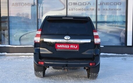 Toyota Land Cruiser Prado 150 рестайлинг 2, 2015 год, 3 565 000 рублей, 6 фотография