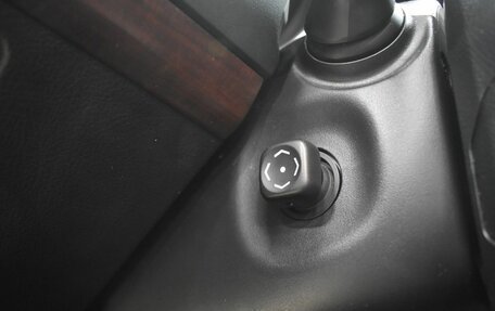 Toyota Land Cruiser Prado 150 рестайлинг 2, 2015 год, 3 565 000 рублей, 21 фотография