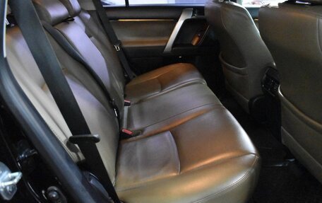 Toyota Land Cruiser Prado 150 рестайлинг 2, 2015 год, 3 565 000 рублей, 11 фотография