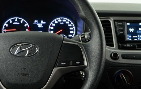 Hyundai Solaris II рестайлинг, 2019 год, 1 357 077 рублей, 12 фотография