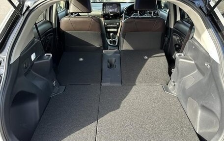 Toyota Yaris Cross, 2023 год, 1 673 000 рублей, 12 фотография