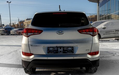 Hyundai Tucson III, 2017 год, 2 050 000 рублей, 6 фотография