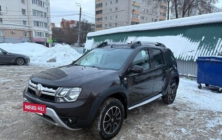 Renault Duster I рестайлинг, 2016 год, 965 000 рублей, 2 фотография