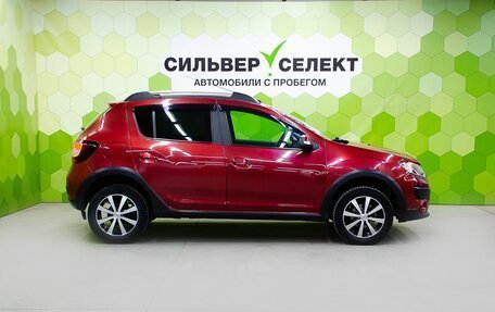 Renault Sandero II рестайлинг, 2018 год, 1 000 000 рублей, 8 фотография