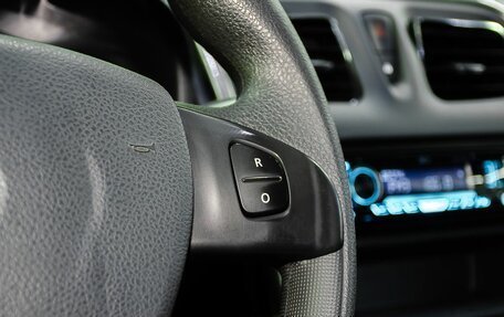 Renault Sandero II рестайлинг, 2018 год, 1 000 000 рублей, 18 фотография