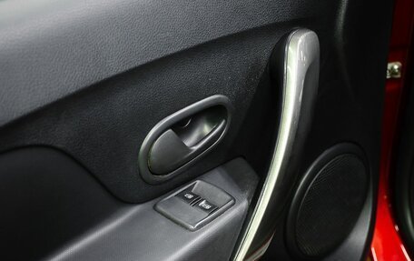 Renault Sandero II рестайлинг, 2018 год, 1 000 000 рублей, 22 фотография